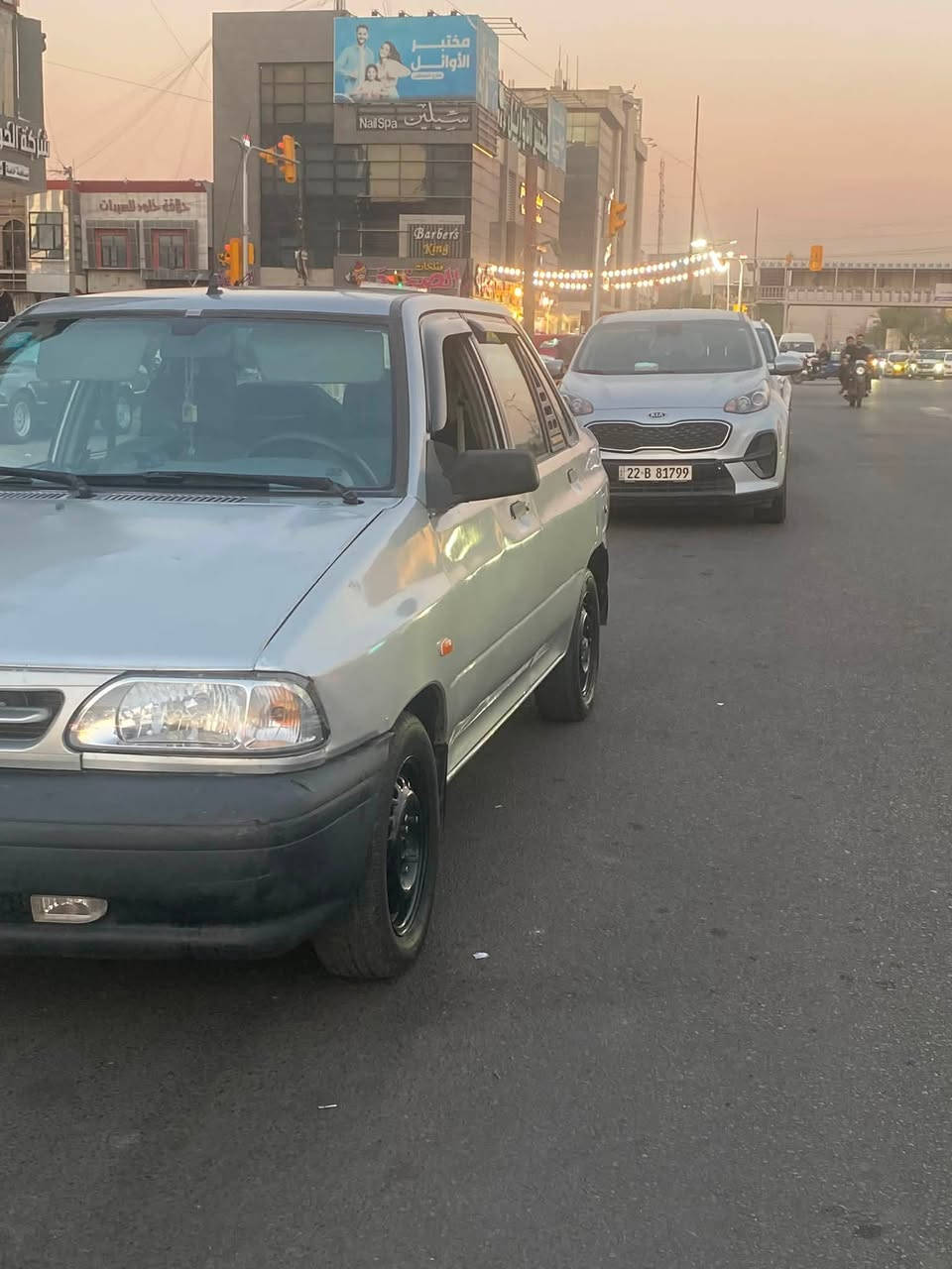 سلام عليكم سايبه اللبيع موديل ٢٠١٢
سياره رقم ديالى تحويل ثاني يوم جاهزه من كلشي عد تبريد سويته وكف من وحده سياره كير مكينه شواصي بلاد وخير من الله رايدها ٣٧ بيها مجال للشراي 
عنون سياره بغداد الزعفرانيه 
رقم ***********
