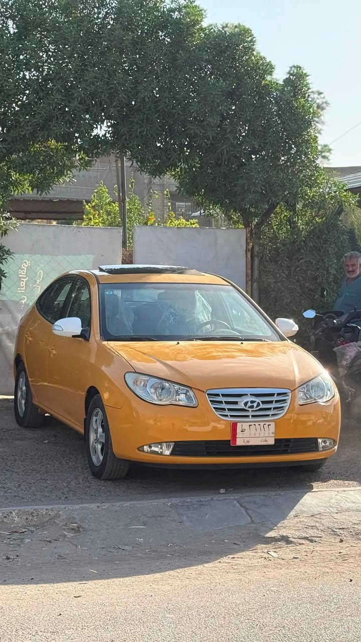 السلام عليكم
النترا خليجي 2011 محرك 2000 فتحه فول اربعه دسك 

رقم بغداد الماني  باسمي سياره جاهزه صدر جديد تخم تاير 

السعر 108$ وبيهه مجال بسيط 

عنوان بغداد 

***********
