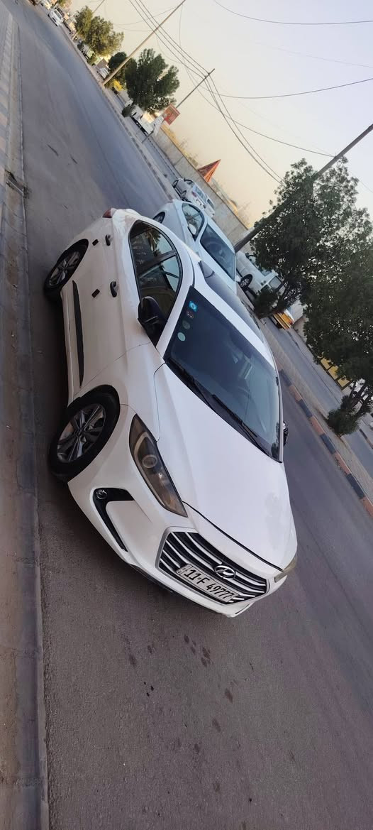 المكان / النجف الكوفة
السعر / 115$ وبيها مجال للطيبين 🌹
رقم بغداد انكليزي باسمنه 
الرقم / ***********
مواصفاته 
مكينة 2000 المرغوب ♨️
وضعيات قيادة 
ايكو اقتصادي✅
سبورت 
نورمل 
فتحه سقف
قطعتين تبريد 
اشاير بالمري شفط 
السيارة جاهزة مابيها نقص  مكينة وكير وحدادية وتبريد ثلج وتدفئة كفالة
