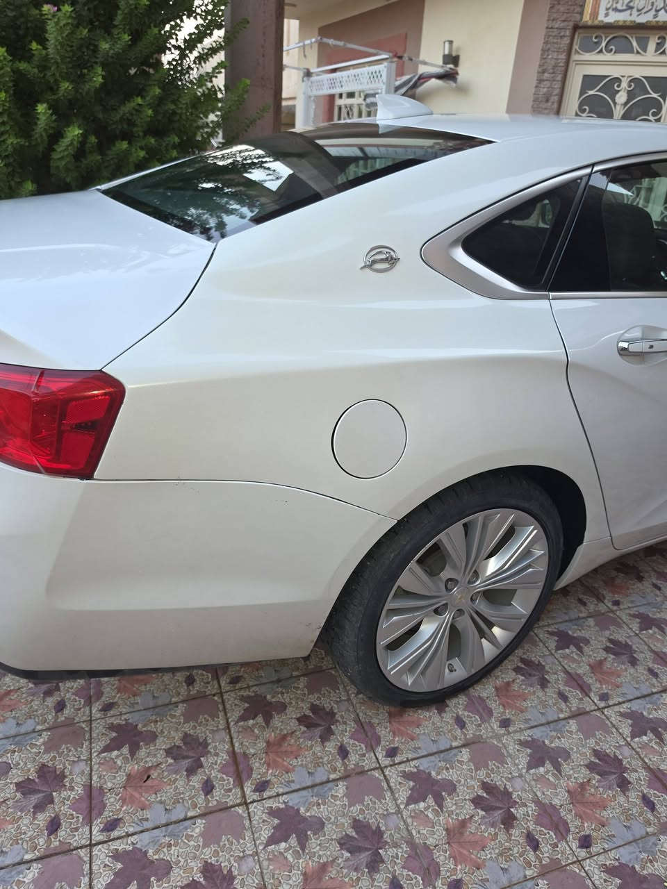 السلام عليكم ....امبالا ٢٠٢٠ ...بريمير فول ...
اللون ابيض ...رقم شمالي ..ماشية ٩٢ الف كيلو ... كلين باستثناء
كلير جامرولغ خلفي عكس السايق فقط ... المواصفات
محرك ٦ سلندر
_ بانوراما +شاشة كبيرة +قاصة سرية+كامره+حساسات خلفية+
رادار امامي+رادار جانبي+هاندبريك بصمة+ويل ٢٠+كير اوتو+ عادي +تبريد وتدفىة كشنات +اشارات بالمري +قطعتين تبريد +بصمة ابواب وصندوق +تشغيل عن بعد +خزن وضع القيادة +منظومة زنون جديدة+حدادية جديدة 
الاستفسار الاتصال ع رقم ***********
