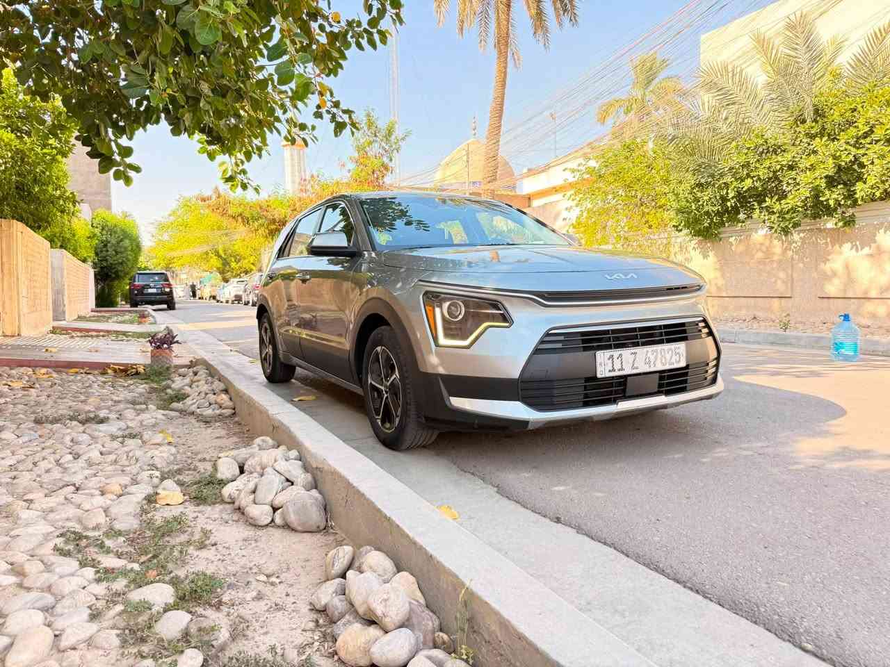السلام عليكم كيا نيرو هايبرد 2023 للبيع رقم بغداد حادث جاملغ وبند بدون دواخل تصليح بيدنا بعمان صلحناها درجة اولى وجبناها سياقة السيارة جاهزة بدون اي نواقص مواصفات عاديه ماشية 83 السعر المطلوب 145 وبي مجال اي استفسار *********** مكاني بغداد الاعظمية

