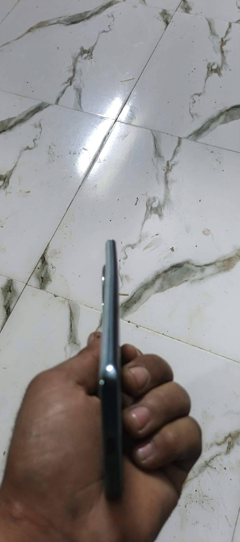 هونر X9c 5G • عوجه بالشاصي • شاشة سليمة