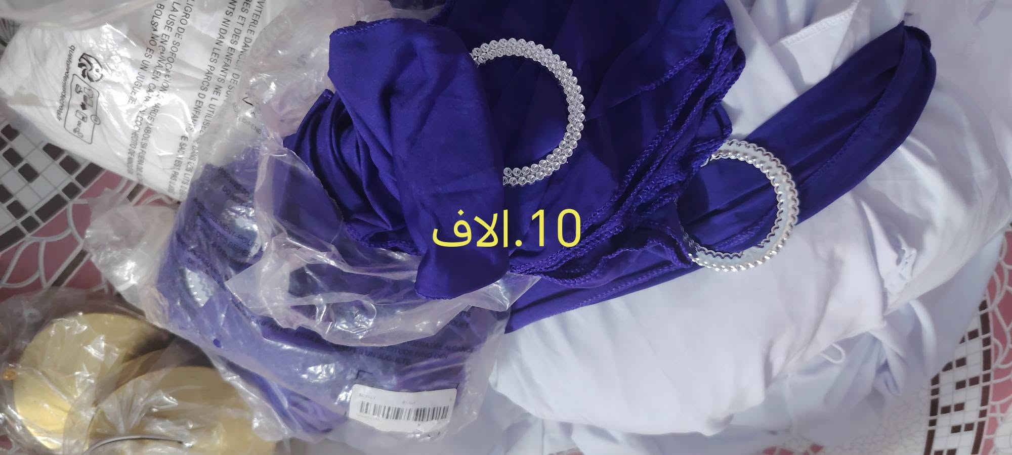 للبيع
الغزاليه
***********

نص مكتوب في الصور:
- جبليه 65 السوق المفتوح OpenSooq
- 35 . الف
- 35 الف
- العدد 450 السعر 45
- غطاء ميز طعام حجم كبير قطعتين 15
- 10 الاف
- 7 آلاف
- 5 . الاف
- 15 كلهن