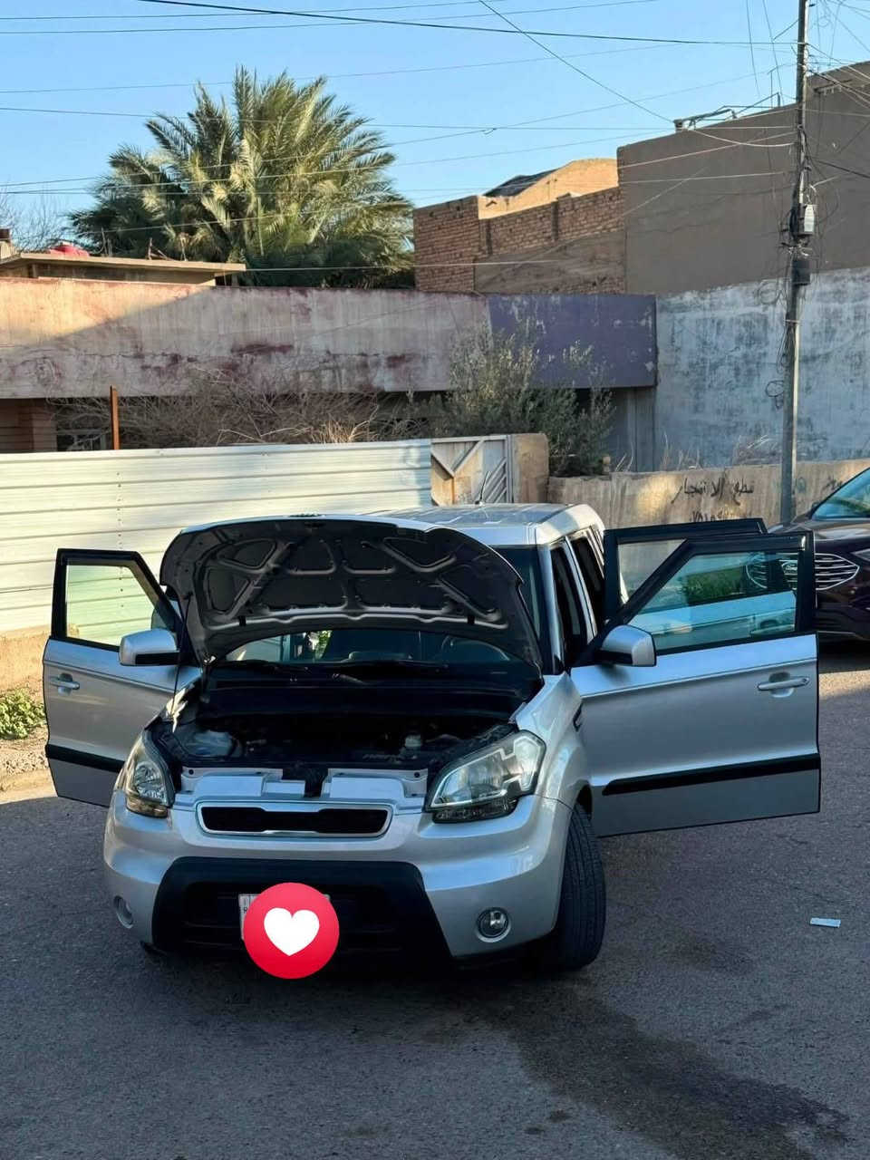 السلام عليكم كيا صول وارد امريكي للبيع موديل 2013 محرك gdi 1600 السيارة بيها بنيد و جاملغ السايق مصبوغ  ، السيارة كير و مكينة و تبريد وحدادية مكفول ، السيارة جاهزة من كلشي واستخدام شخصي 
1- بصمة تشغيل
2-تشغيل عن بعد 
3- اشارة ترحيب
4- تخم تاير جديد
5- رقم بابل الماني
6- دوشمة جديدة تختلف عن الصور
7- تحكم ستيرن جهتين
8-شاشة اندرويد كبيرة
9- كامرة دوار
10- كروس تثبيت سرعة
11- مانع انزلاق
12- ويل كروم

السيارة مكانها ديوانية السعر 90 وبيها مجال

للاستفسار : *********** الي مو شراي لا يتصل
