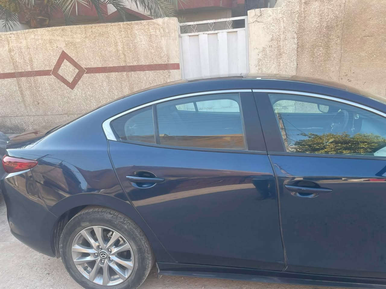 مازدا 3 ٢٠٢٣  اللون نيلي مشذرفول الفول باسمي رقم سليمانية رقم وهزه وسنويه كله جديد صوره حادث موجود بس صبغ بنيدبدون دواخل حتا دعاميات بيلادي ايرباك بس ستيرن طاك راجع سيستم سعر١٥٢وبي مجال 
مواصفات
شاشة اصليه امً كار بلي
لايتات زنون
بلوجكترات زنون
توقف ذاتي
فتحة 
بصمه 
كشن جلد 
كشن هيتر 
كشن كهربائي
ويل كروم 
حساس 
رادار 
تيريد مركزي 
نقطة عمياء 
تحديد مسافة 
بريك بصمة 
تحديد مسار 
تخمً تاير جديد
محرك 2.5  اربعة سلندر 
السياره هواي بيه ابوشنات ربع دينار متصرف عليه
عنوان بغداد
للتواصل ***********
