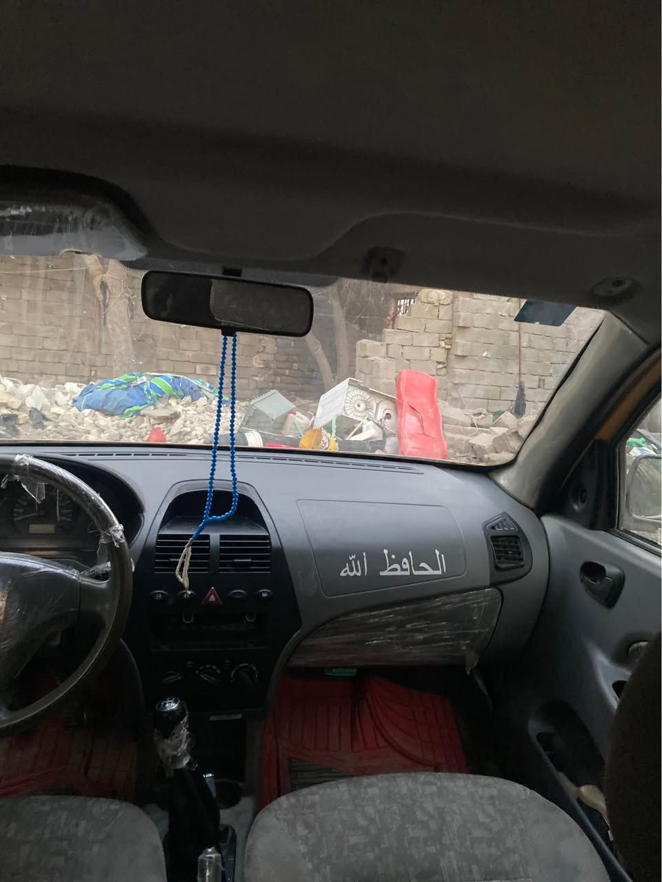 سلام عليكم سياره طيبه موديل 16  مكينه  كيه كير جدد تخم تاير خط ابيض  جديد حداديه جديده من طول لطول و لبدي شوف العين مابيه ضربه قويه راعيه رقمه مقلق 
ابيع هل موجود كوم حديد عنوان البصره كرمة علي هـ  *********** البصرة, العراق

