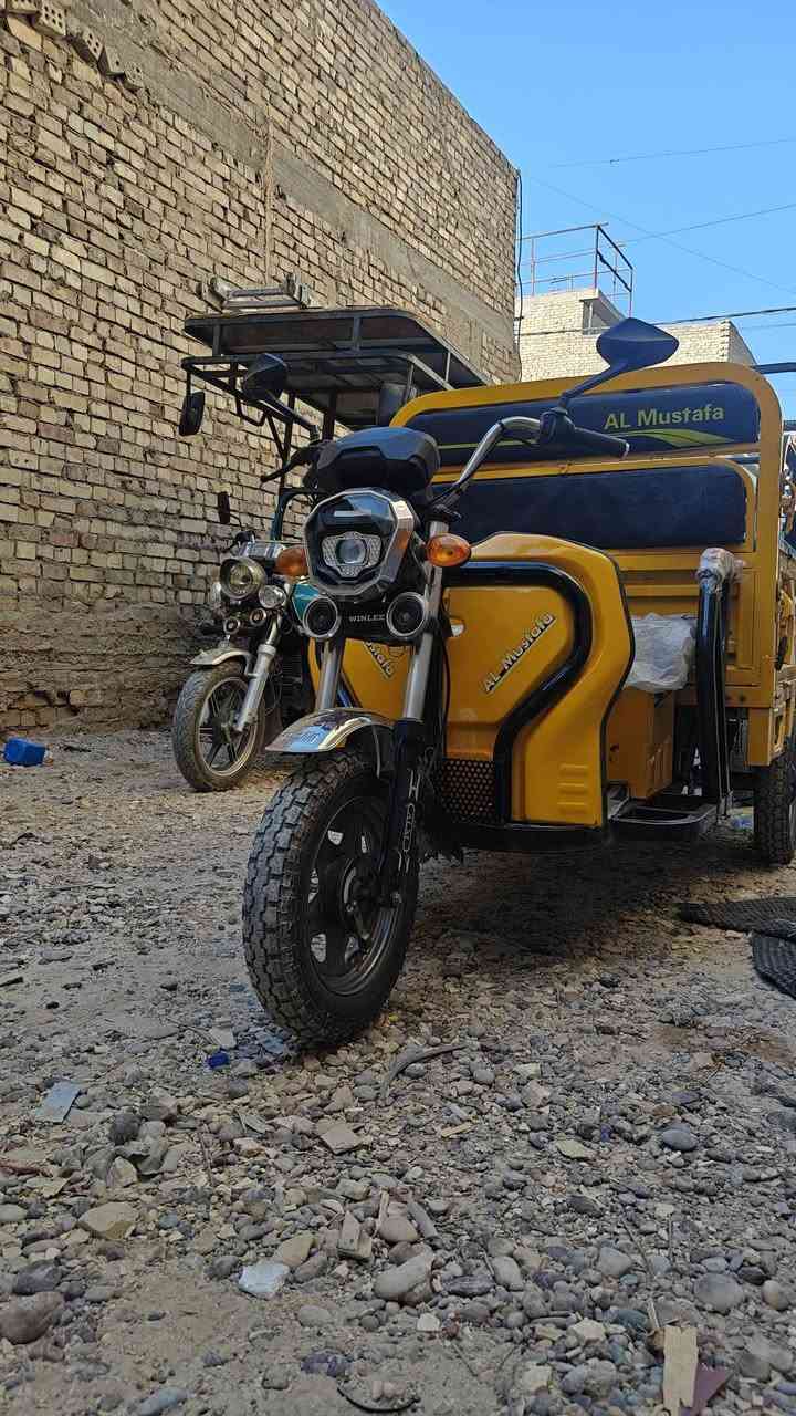 السلام عليكم شباب ستوته🍋 شحن للبيع موديل 25  بطاريات مسطره 5 الستوته جديده استخدام قليل كهربائيات شغالة كلها ابريك امامي و خلفي اسويج  و بصمة 🫆 مكاني مدينة الصدر سعرها مليون و 200 
***********
