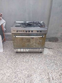 طباخ فريش • شغال • يحتاج تنظيف