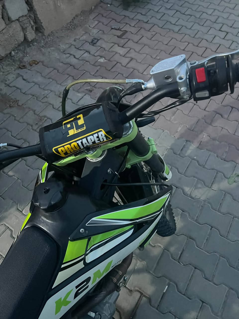 قفاز K2M • ٢٠٢٤ • ماشيه هواي