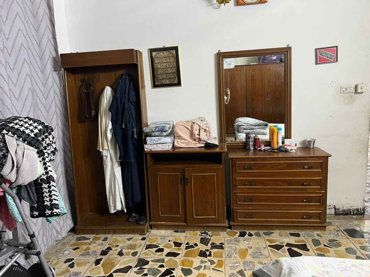 سلام عليكم غرفه صاج تكمه للبيع بغداد الدوره سعرها 400 الف ***********
