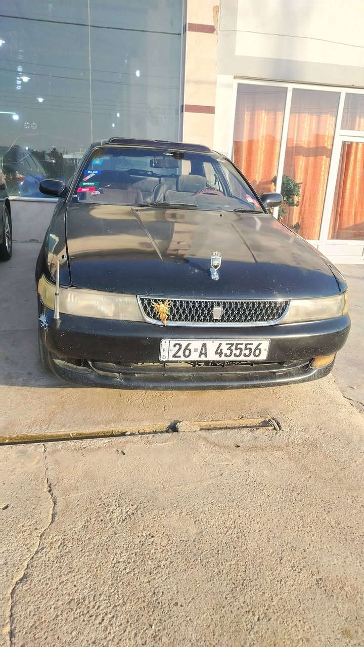 السلام عليكم شيزر للبيع رقم انكليزي باسمي تحويل مباشر محرك بطه مكفول تبريد شغال صدر نضيف استفسار ع الرقم ***********
