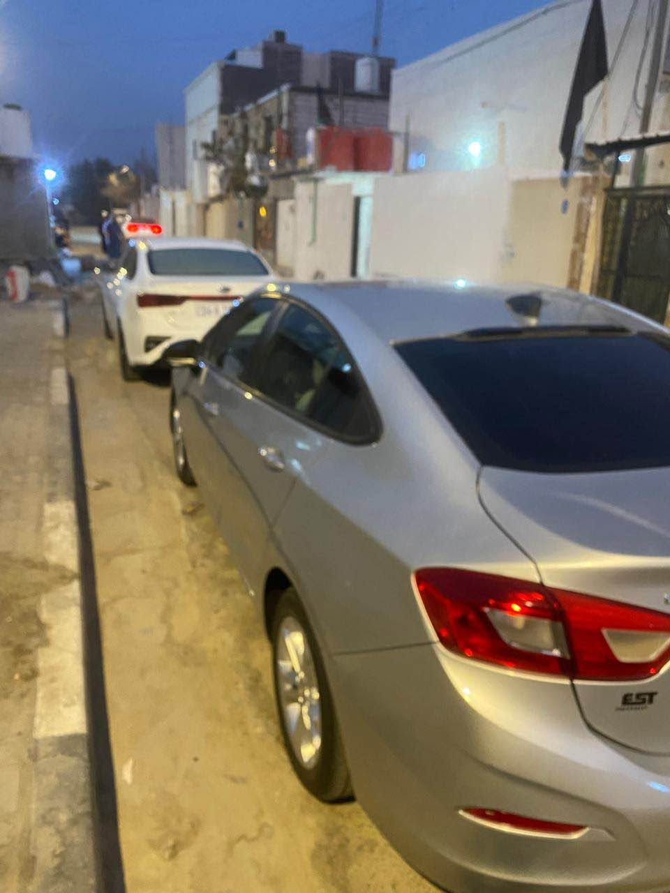 السلام عليكم شفر كروز موديل ١٩ وارد امريكي حادثهه جاملغ وشوي من البنيد بدون دواخل رقم بصره معوقين ومخلصه علمن راعيهه متوفي راعي متوفي السياره مكينه كير تبريد تخم تاير جدد مكان السياره بصره  السعر٧٠ وبيه مجال اتصال عل الرقم *********** البصرة, العراق
