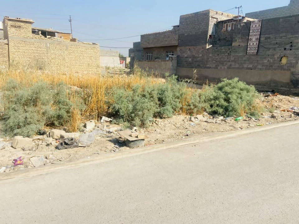 كاع للبيع • قرب سوق الثاني • ٢٢٥م