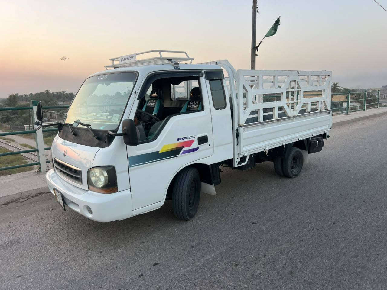 السلام عليكم كيا فونتيرا موديل 2001 ام عيون سياره رقم بابل شاصي مقفول حداديه جاهزه مكان بابل ***********

