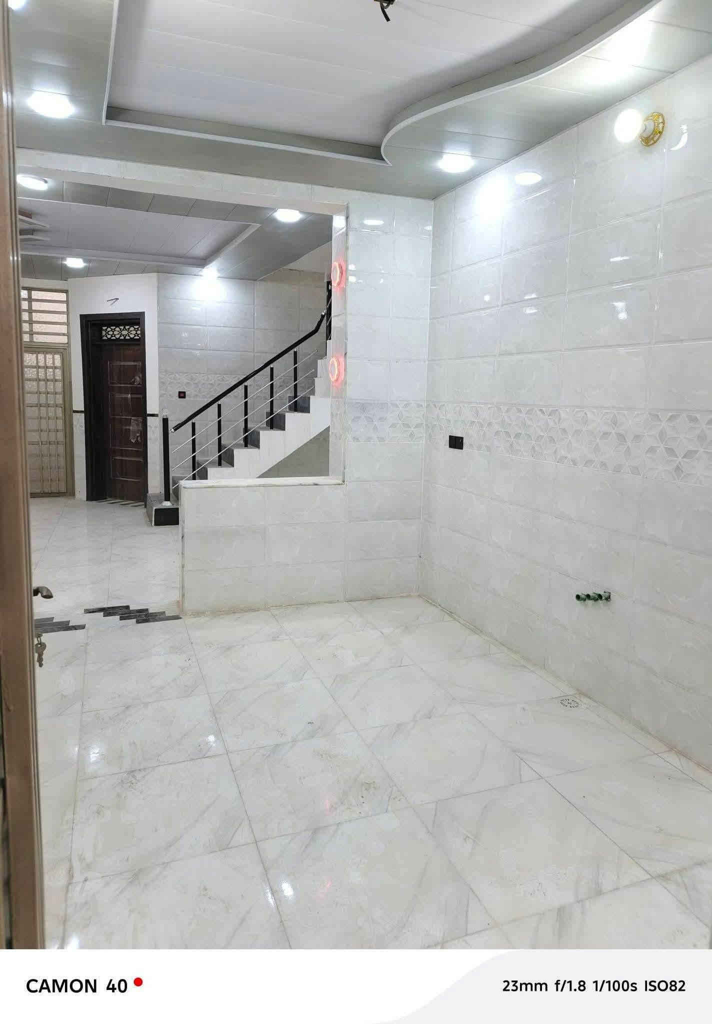 بيت للبيع مساحته 150متر
العنوان مقابل ملحق قريه الغدير طابو زراعي سند 25قرار محكمه تتوفر جميع الخدمات 

للاستفسار الاتصال على الرقم التالي أو مراسله واتساب ***********
ملاحظه نستقبل جميع العروض من رهان او ايجار او بيع

نص مكتوب في الصور:
- CAMON 40
- 23mm f/1.8 1/100s ISO103
- CAMON 40 • 23mm f/1.8 1/100s ISO84
- CAMON 40 • 23mm f/1.8 1/100s ISO132
- 23mm f/1.8 1/100s ISO86
- 23mm f/1.8 1/100s ISO100
- 23mm f/1.8 1/100s ISO82