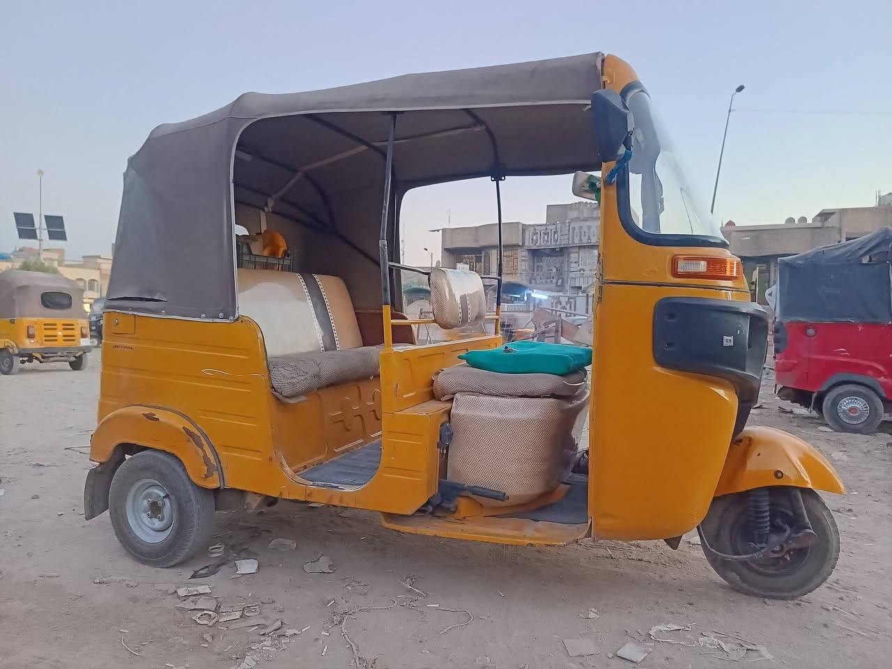 السلام عليكم تكتك موديل 19 شهر 9 مضلع للبيع سعر 5500 بيه مجال قليل
***********
