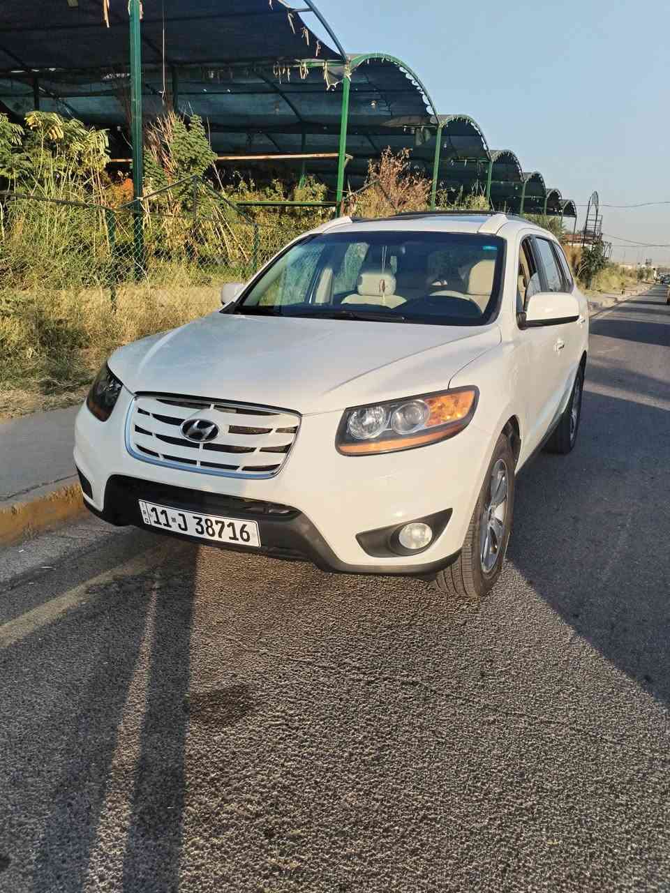 سنتافي موديل ٢٠١٢
فول مواصفات عده البصمه
محرك ٦ سلندر ٣٥٠٠
٧ راكب
٣ قطع تبريد
رقم بغداد جديد انكليزي السنويه ب اسمي تحويل داخل الموصل
(ملاحضه السياره مصبوغه عام اثر تخريب بس بخ من الخارج مكفوله من الضربه والدعمه والقلبه والقص)
جاهزه وجديده ماناقصها شي 
كير ومكينه شرط بيها بس صوت راجز صباحي فقط بس بلتشغيل ويقطع راسن مايطول ثواني ويروح
سعرها (117) شراي اتصل وتدلل
(***********) 
مكانها بلموصل

