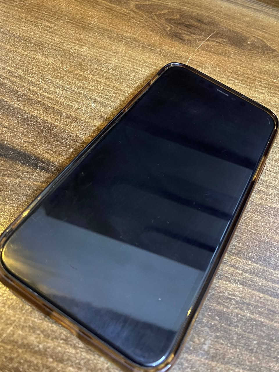 ايفون 11عادي كلشي موضح بلصوره كدامكم ذاكره 128 السعر 230 وبي مجال
واتساب ***********
