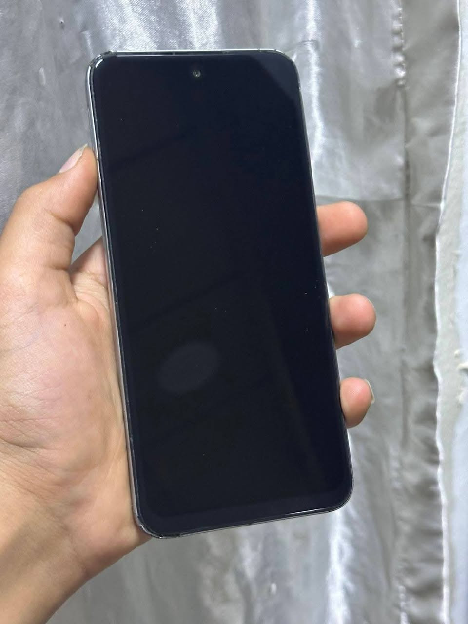 سلام عليكم ...فقط كركوك
للبيع جهاز Infinix SMART 9 Pro انفنكس سمارت 9 برو ذاكره 128 رام 8 ببجي 60 فريم الجهاز شرط كله شغال أو بلادي كامراته دمعه دبل سيمكارت منفذ شحن تايبسي بطاريته 5500 كلي امبير انسه صرف الشحن  سعر الجهاز 100وبي مجال شوي
