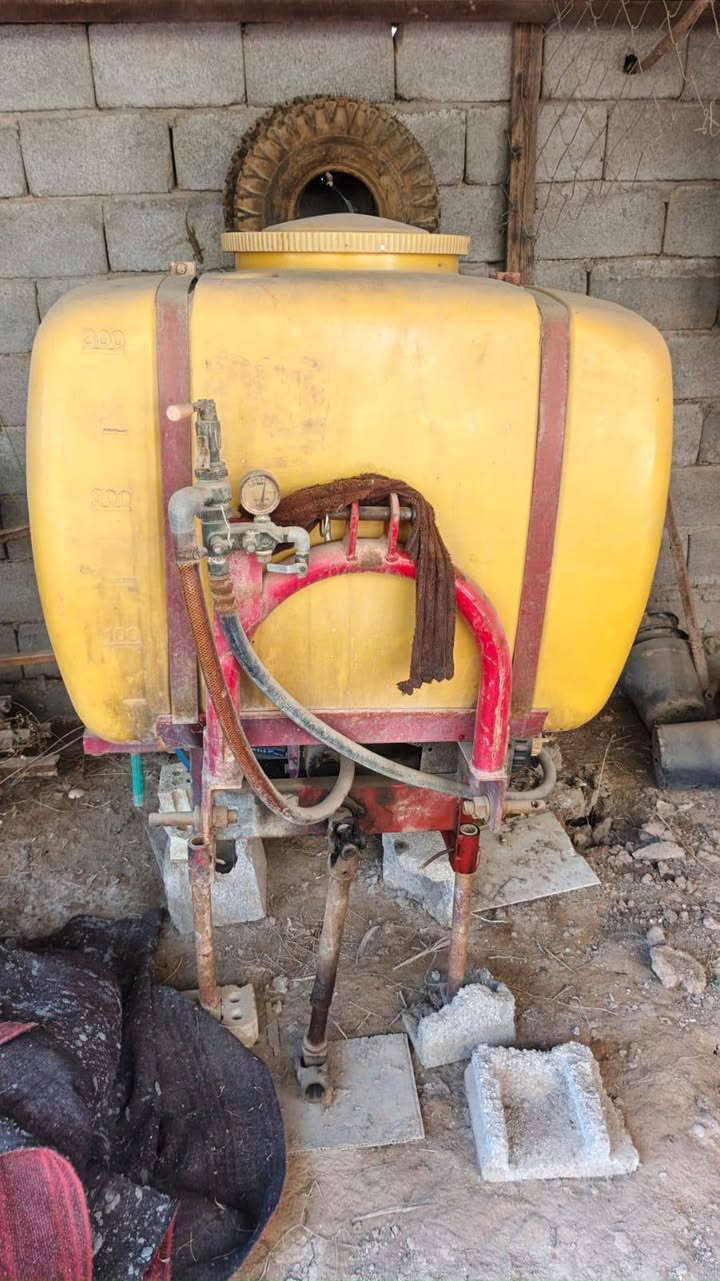 للبيع مرشة سم ياباني الأصلي جديدة مع صونده أصلية ١٠٠م للاستفسار *********** صويره
