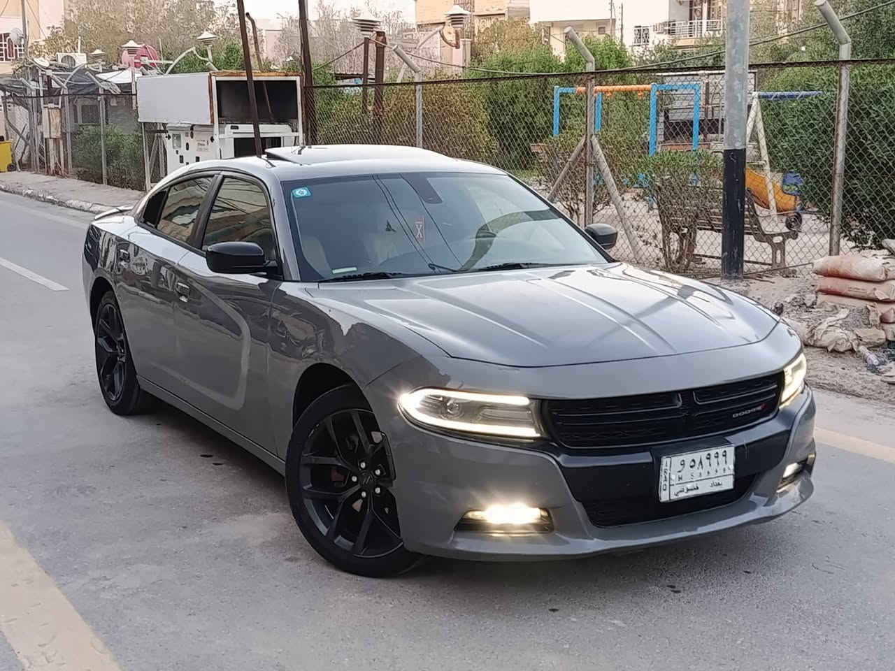 جارجر 2017 أصل كندي كفاله عامه رقم بغداد فول مواصفات رالي أعلى فئة بالSXT مكينه 6 سلندر ماشيه 160 سياره حيل جديده و جاهزه مكانها ناصرية حي أور سعرها مناسب اتصل و بيك خير و تدلل ***********/***********
