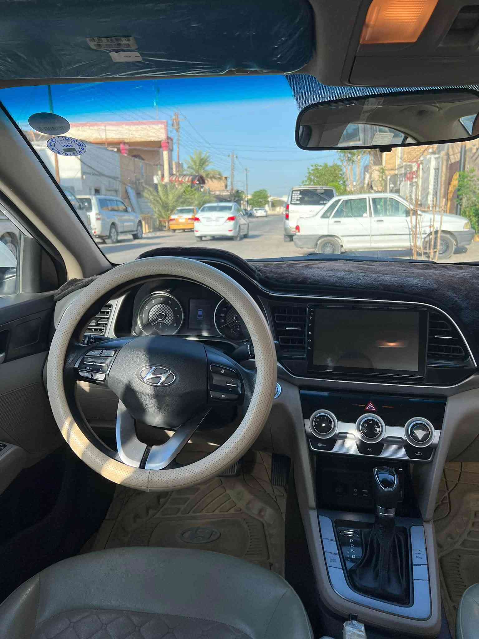 النترا 2020 خليجي 
فول مكفولة 
ملاحظات بسيطة 
السيارة بلا حادث او ضربة
السعر 168 وبيها مجال بسيط 
النجف 
مراسلة على الخاص
