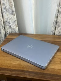 لابتوب DELL • i5 جيل 8 • SSD 256GB