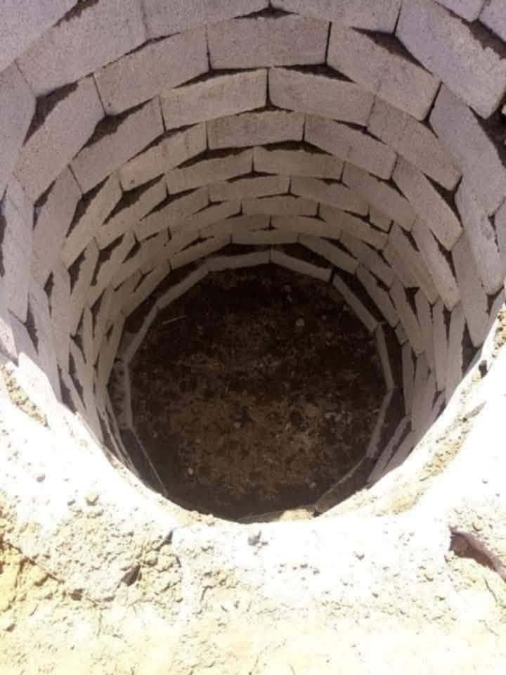 يوجد كادر (حفر منهولات) كما موضح بل صور
السعار جدن مناسبه 

 الستفسار التصال
***********
***********
