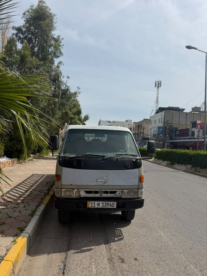 سلام عليكم البيع داينا موديل 2000
جاهزه الشغل 
رقم بغداد نكليزي بشرط تحويل 
طول 4ونص 
تفاصيل ***********
مكان سياره ديالى بعقوبه
