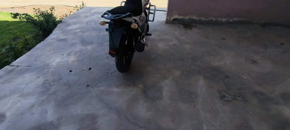 السلام عليكم ماطور سنكي مديل 20 ومحرك 200 للبيع والمروس للستفسار لاتصال ***********
