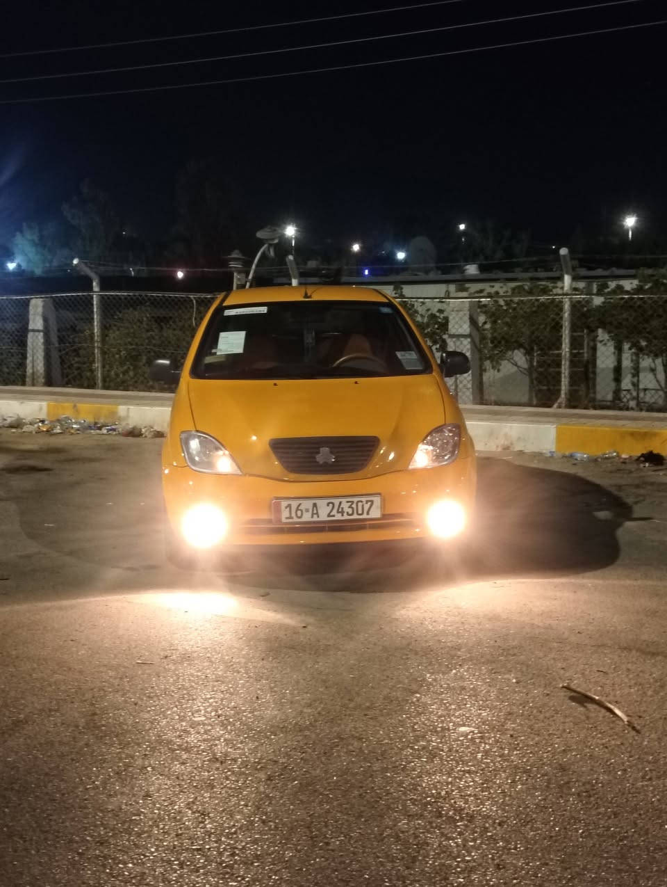 موديل2018 سياره جاهزه.
تخم تاير. 
حداديه كارتون جديده
تبريد حلوو كير محرك خير من الله  . 
عليها غرامه50الف تاخذ صافي.  تاخذ سياره مصفره 
لاخياس ولا شي شواصيها حلوه رقم قادسيه....  السعر44وبيها مجال  مكاني الناصرية  .  ***********
