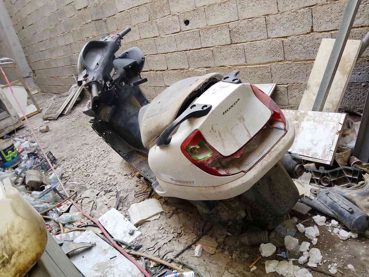 السلام عليكم
دراجه حديده للبيع مكانها بغداد سعر ١٥٠ مبايل *********** حديده لاحد يخابرني يريد تفاصيل وهلسوالف
