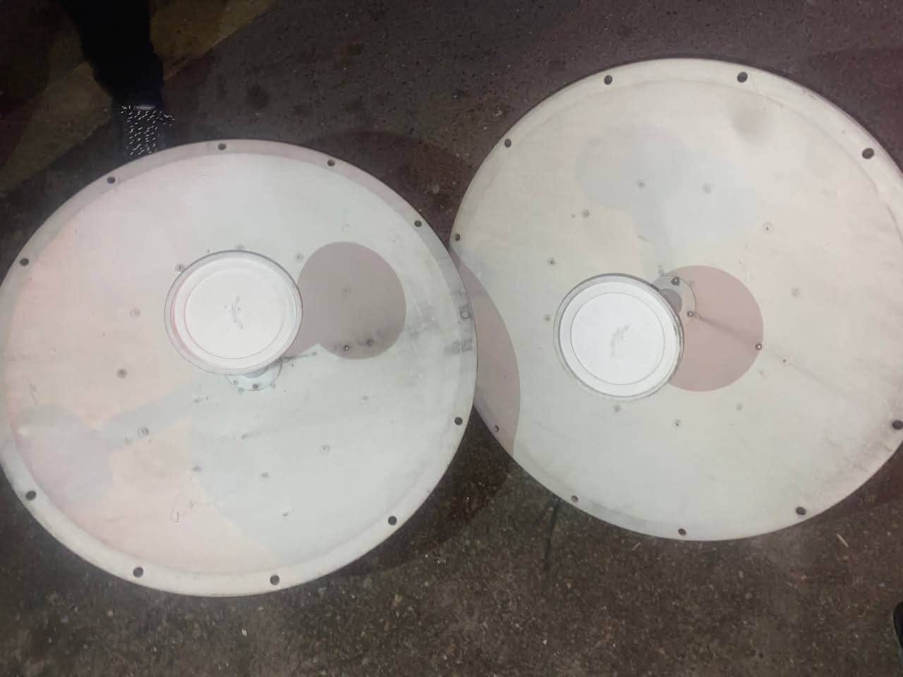 مايكروتك 4011 (نسخة الواي فاي + sfp) السعر 235 الف
دش 30 ubnt عدد 2 سعر القطعة 80 الف
دش 26 دلتا لنك انتي نويز السعر 50 الف
دش 23 دلتا لنك انتي نويز عدد 2 سعر القطعة 40 الف
سكتر ubnt 90° عدد 4 سعر القطعة 55 الف
سكتر ubnt تيتانيوم 2.4 + روكيت (ubnt m2 (xw عدد 2 سعر السكتر كامل مع الروكيت 70 الف
912 (نظافة 100%) السعر 60 الف
912 مستخدم السعر 35 الف
بوربيم m5 السعر 55 الف
بوربيم m2 عدد 2 سعر القطعة 55 الف
نانو m5 عدد 3 سعر القطعة
سيسكو 2960 (بورتين كيكا) السعر 35 الف
زوج sma اصليات عدد 4 سعر الزوج 10 الف
جهاز GPS جديد (مال ايرفايبر او روكيت AC) عدد 2 سعر القطعة 15 الف
فراكات حجم 20 عدد 9 سعر القطعة 2 ونص الف
بغداد / الاعلام / الري
التواصل خاص او على الرقم :
***********
يتوفر توصيل كافة المحافظات
