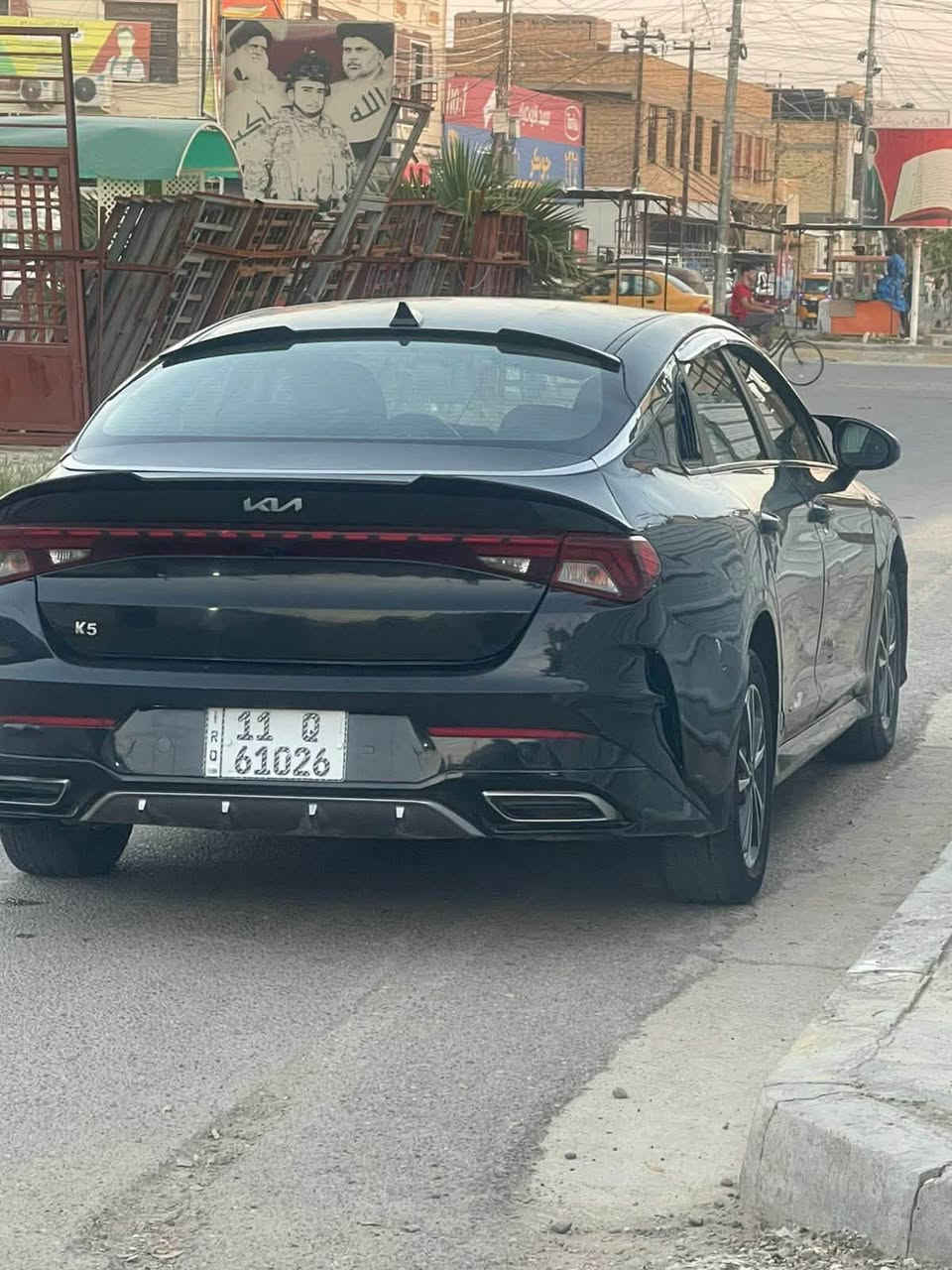 سلام عليكم كي فايف وارد امريكي  مديل 23 بسمي رقم بغداد محرك 1600 تيربو فول  لسيارة تبريد صدر امامي خلفي جديد جاهزه بيع السعر 118 وبيهه مجال او مراوس مكاني بغداد الحسينيه للاستفسار ***********
