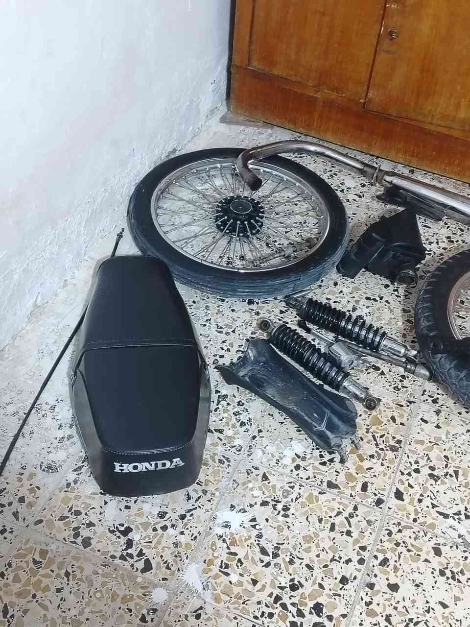 غراض للبيع • قطع غيار • متنوعة