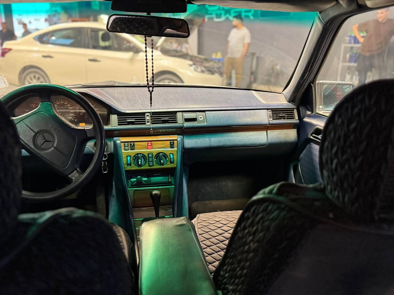 �🔥 للبيع مرسيدس بيبي شبح خراطيم 🔥🚘
سيارة خير من الله، وعلى الطبيعة أحلى وأجمل من الصور 😍
نظيفة وتستاهل المشاهدة والفحص.

💰 السعر: 72 ورقة
🔄 بيه مجال للجادين

📍 المكان: سامراء – صلاح الدين
🔢 رقم كركوك دولي
✅ تحويل مباشر فقط
❌ لا وكالة

📞 للاستفسار:
***********

للجادين فقط 🌹
