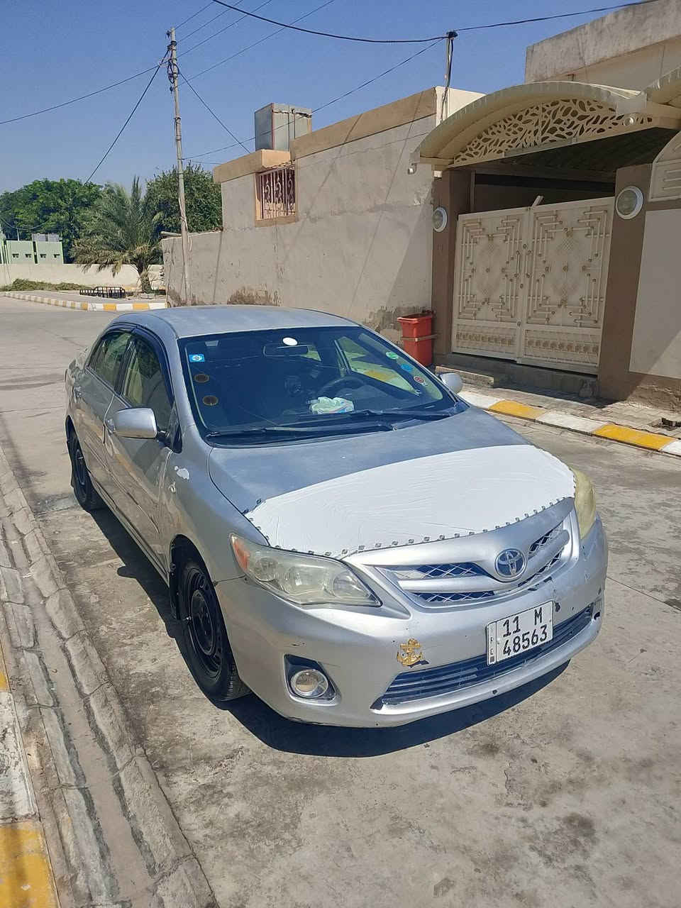 السلام عليكم 
كورلا للبيع السعر 74
 مديل 8 خليجي محدث 13 رقم بغداد الجديد تحويل مباشر كير مكينة كفالة تبريد شغال بس منقص غاز حدادية 50/100 ضرر جامرلغ امامي بدون دواخل وبيها طخه بجنطة بدون دواخل شواصي وتكم مكفولات بيها مكانات صبغ ابيع حزام سيارة حلوة وجاهزة كبل لشارع كهربائيات وشاشة كاملة وجاهزة تراي وين ميعجبك مكاني ديالى السعدية ***********

