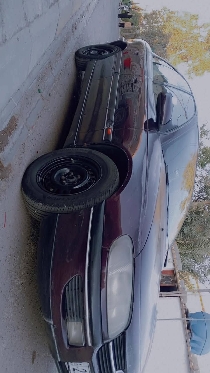السلام عليكم سيارة اوبل بزون موديل 95 سيارة بلادية محرك كير مكفولات كلا عل بلاد محرك 2000 سيارة قطرة خياس ما بيها صدر جديد كهربائيات كاملة لايت زنون سيارة نظيفة تحويل مباشر سنوية 2029 مصفرة غرامات سعر 39 وبيها مجال مكان سيارة ديالى  بلدروز للاستفسار ***********
