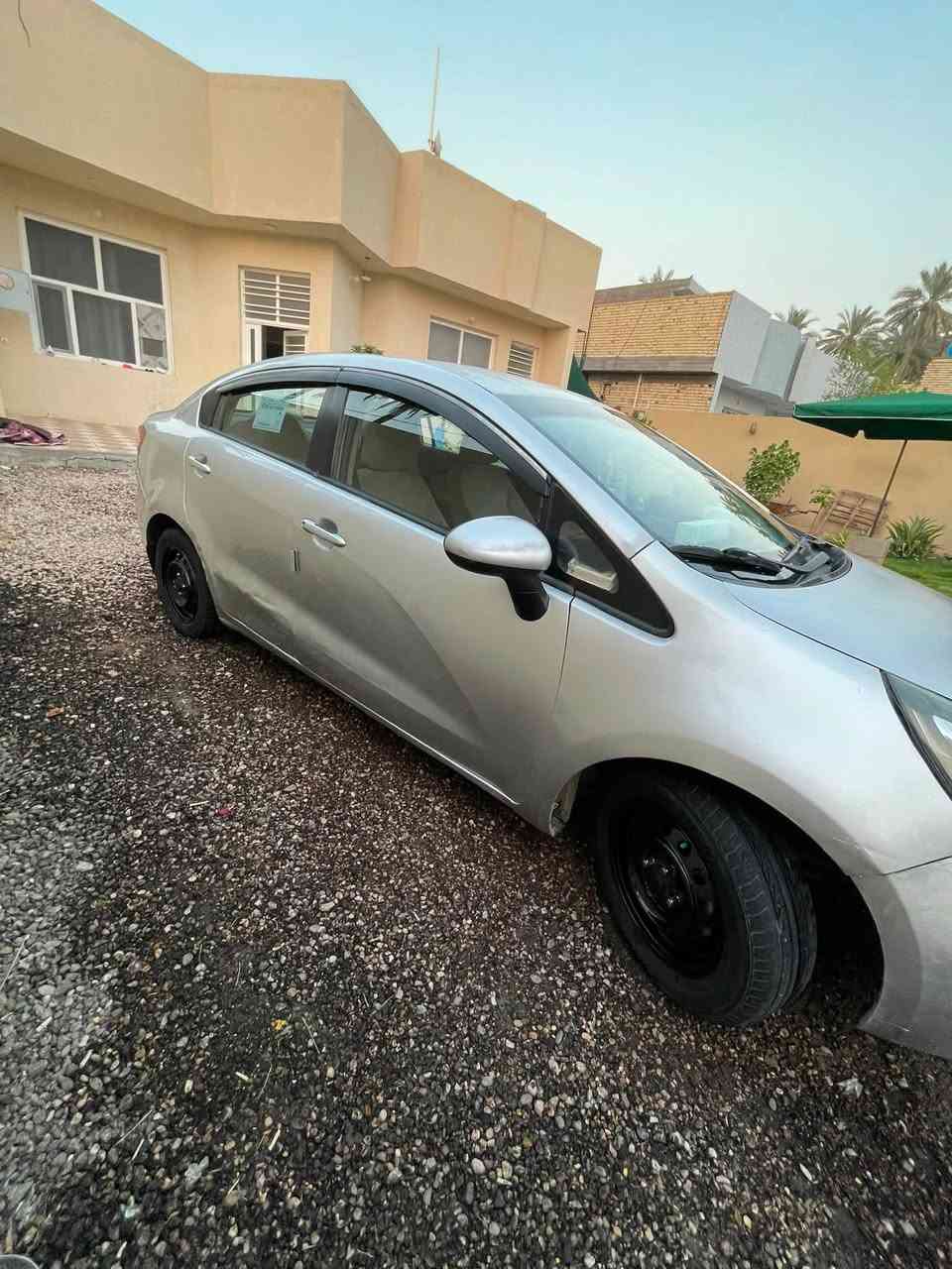 🚘 كيه ريو موديل 2013 خليجي🚘
السلام عليكم.

اخوان سياره كيه ريو موديل 2013 خليجي

🔹 حادثه جاملغ السايق وايرباك ستيرن بدون دواخل
🔹 كير مكينه جدد
🔹 كهربائيات كله شغاله
🔹 شاشه ايباد
🔹 تبريد ثلج ❄️
🔹 رقم انكليزي
🔹 سنويه ماساقطه
🔹 والسياره حلوه ومامتعوبه
🔹 غرفته نضيفه وحلوه

📍 مكان السياره: كربلاء القنطره البيضه

💰 السعر ٧٠ وقابل للتفاوض

📞 للستفسار:
***********
