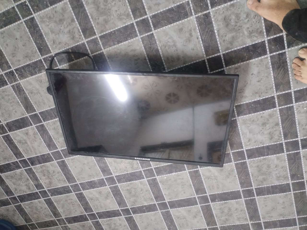للبيع بلازمه حجم 32 سامسونك  تواصل عل واتساب ***********
