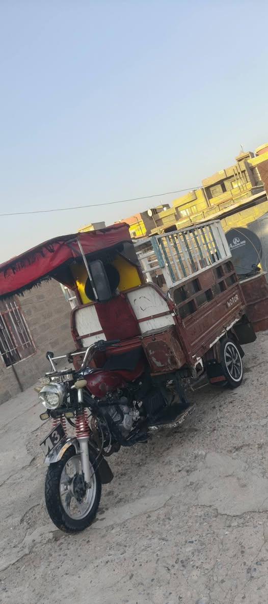السلام عليكم شباب ستوته للبيع موديل 18 محرك 18  السعر 1,250 اللي يحب يتواصل هذا رقمي *********** المكان حي انتصار شارع 30
