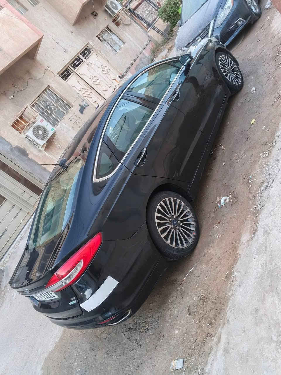 سياره فورد فيوجن مديل 17 وارد امريكي حادثه جاملغ معمره والباقي مكفول ليبل واحد سياره فول مواصفات  مكينه وكير وتبريد وحداديه واصوليات مكفوله سياره جاهزه رقم ذي قار انكليزي مشروع وطني تحويل ثاني يوم سعره 100  سعر مكاني ذي قار المركز
***********
