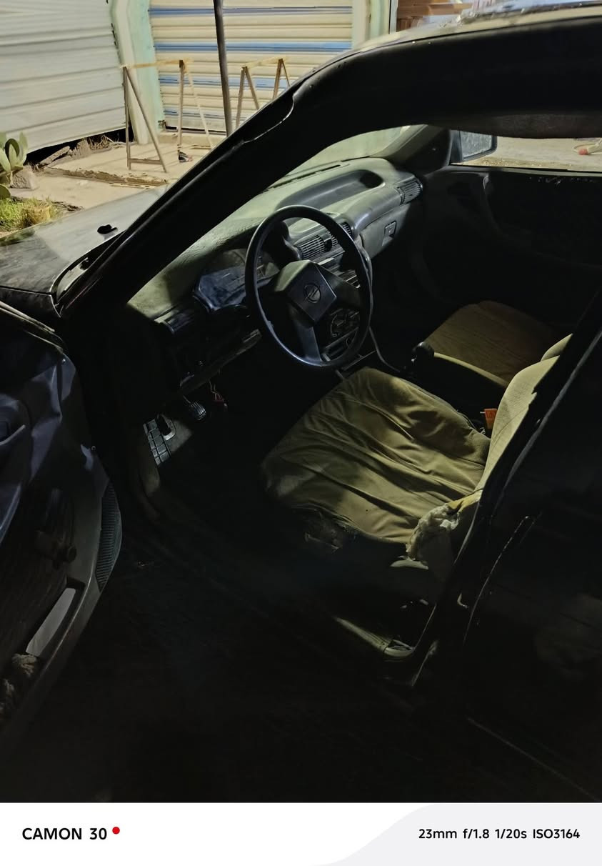سلام عليكم
للبيع اوبل استرا استيشن موديل 1992
رقم قادسيه شرط التحويل 
مكاني النجف كوفه 
سعره 19ورقه
موبايل ***********
