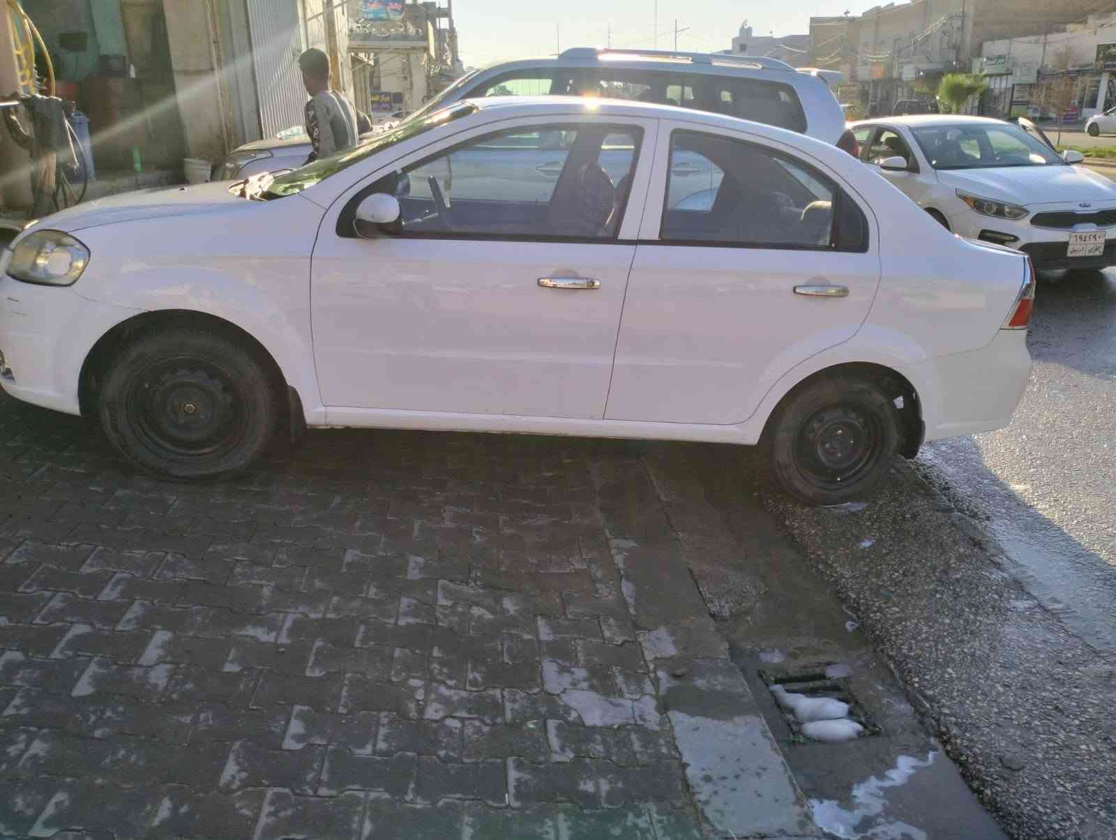 السلام عليكم
افيو موديل 2009
رقم نجف انكليزي جديد سنوية الى 2031
بأسمي السيارة .
مفتوح 1400 المرغوب خليجي
سيارة تبريد تدفئة .
جام كهربائي .
جرس 120
السعر 60 وبيهة مجال بيك خير وتدلل 
بيهة بنيد تبديل
لتتواصل على الخاص أو الأتصال بالرقم ***********
