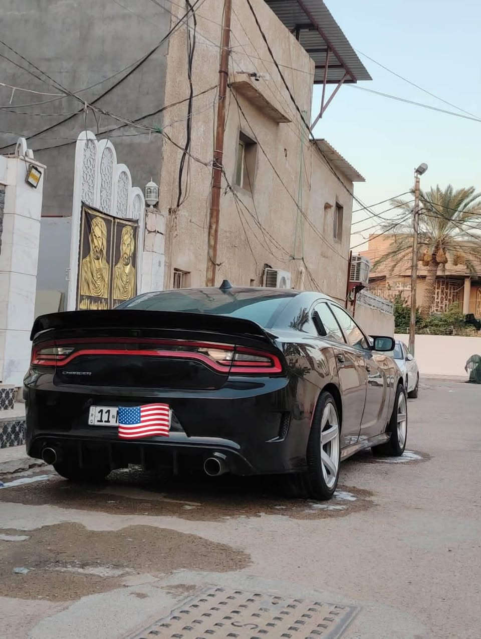 سلام عليكم
للبيع جارجر موديل 2016   V6 مكينه 3600 اصل. رقم بغداد  انكليزي بسمي مداور 

سياره كندي كلين تايتل  داخله هنا بالعراق بيه جاملغ فقط وبنيد محدث  رياضي اصلي شرط

سياره كلش جديده  ونظيفه كلش 

سياره  محدثه كله اصلي  SRT

سياره مكينه وكير كلش جدد 

حداديه هستوني مبدله 

منظومه تبريد جديده كامله 

ويل وتخم تاير اصلي هستوني شادله 

مواصفات :

 بصمه 

شاشه جبيره اصل 

كير طياره 8نمر 

كشنات حضن  

داخل ابيض جلد اصلي 

ويل خسفه قويه 9.5 انج اصلي  سعره 800$

 منظومه زنون اصلي  شرط   سعره300$

السياره ماشيه105mi

 سياره كلش جديده وشرط نظافه ١٠٠/١٠٠

مابيه اي نقص 

السعر ب154  وبيه مجال قليل واذا مراوس فقط امريكي 

 مكاني نجف _كوفه 

للاستفسار الاتصال 

***********

