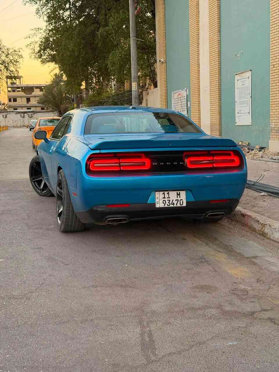 دوج جالنجر 2019 لون مميز 
اكزوز  رياضي حلو مو مزعج 
 3600 sxt
بيع او مراوس شعندك تعال خاص او واتساب 

شباب السياره مابيهه نقص تراي زيرو 
تصليح درجه اولى 
صدر امامي خلفي كااامل مبدل جديد 

السعر ١٤٥ وبيهه مجال للشراي 

رقم بغداد انكليزي بأسمي هزه وسنويه جديد تحويل مباشر  
حادثها  بنيد وجاملغين امامي يعني الحادث ٣ قطع الباقي بدون صبغ 
داخل جلد  
وياله نجمه خسفه قويه توسايز
مكينه وكير كفاله 
ماشيه ٧١ الف 
منضومة المي كلها جديده 
شاشهsxt العاديه 
تبريد جاهزه للاخير السياره اي نقص مابيها

واتساب او اتصال متواجد 

‭***********‬
