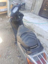 هوندا • ماشتغلت • تايرات جدد