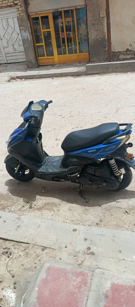 شباب دراجه اف اس للبيع السعر 350اوبيهه مجال شغاله سلف هندر مفتوحه والفات فقط رقمي ‏‪***********‬‏
