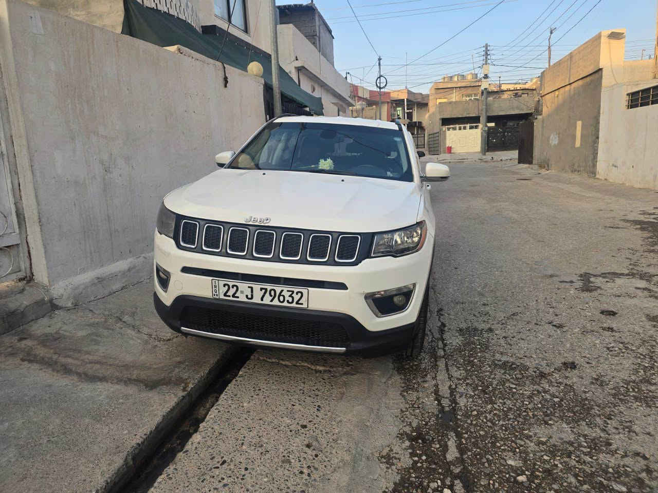 جيب كؤمپاس 
مؤديل ٢٠٢٠
مه كينه ٢,٤ بێ تۆربۆ
گێرو مەکینە تەبرید بە شەرت
مواسەفات تەحدید سورحە کوشین جلد کوشین کارەبا 
کوشین هیتەر سوکان هیتەر تەبرید مەرکەزی 
سەفحەی سەکنی بۆیاخە لەگەل بۆنیت و چاملخی سەکن
یەک بست سەقفی تەحدیلە رسمی سۆنەرم داناوە هەموو نوسراوە رەقەموو سەنەوی نوویە هەتا کۆتایی ٢٠٢٨ 
نزیکەی (٥٠٠$) غرامەی لەسەرە 
نرخی (١١٤$) مەجال 
مۆبایل *********** أربيل, العراق
