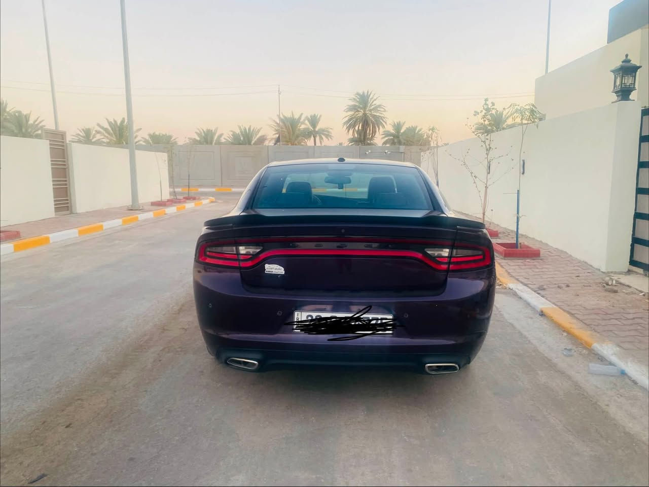 اللون بنفسجي رقم اربيل باسمي
الفئه sxt بلاك توب 
6 سلندر 3:600
ماشيه 47 
حادثها جاملغ تبديل وربع صبغ باب السايق 
لغد شاصي مكفول 
مكان السياره بابل 
لبيع اومراوس باقل 
***********
السعر 200 وبيه مجال
